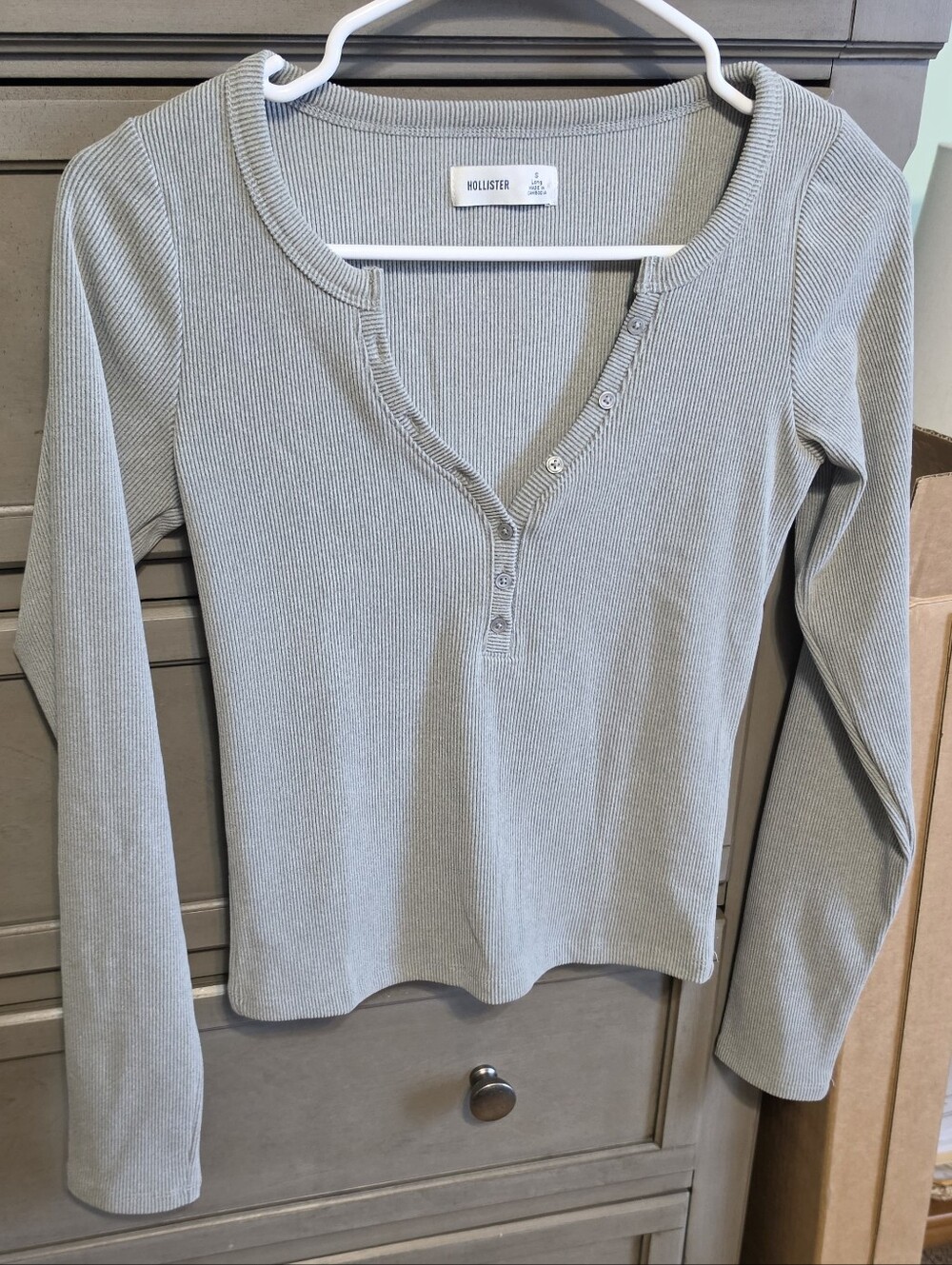 Hollister Sage Ribbed Henley Long Sleeve Top